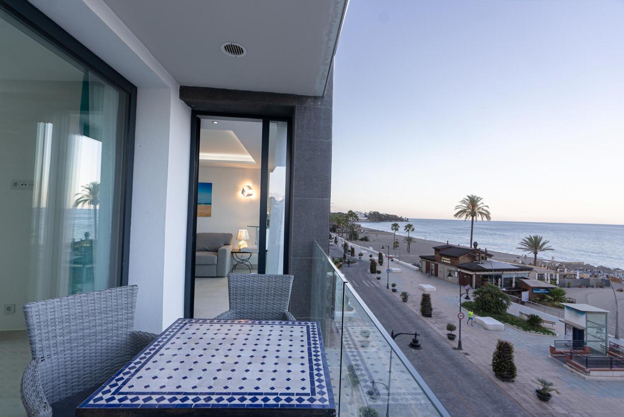 Appartement La Viu à Estepona Extérieur photo