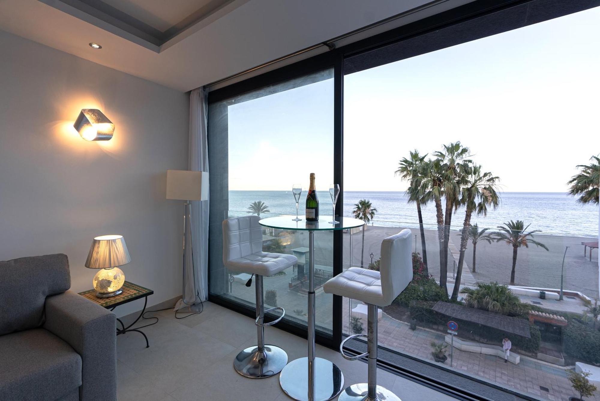 Appartement La Viu à Estepona Extérieur photo