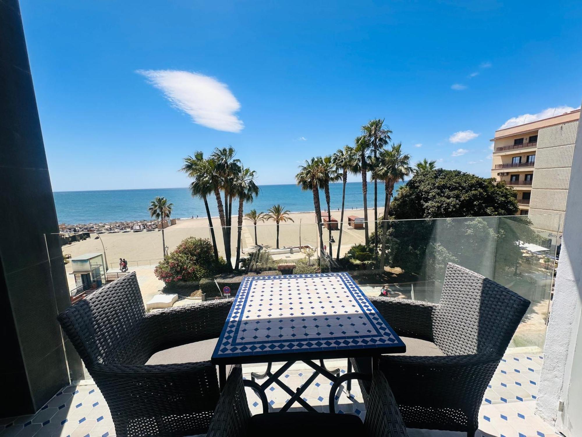 Appartement La Viu à Estepona Extérieur photo