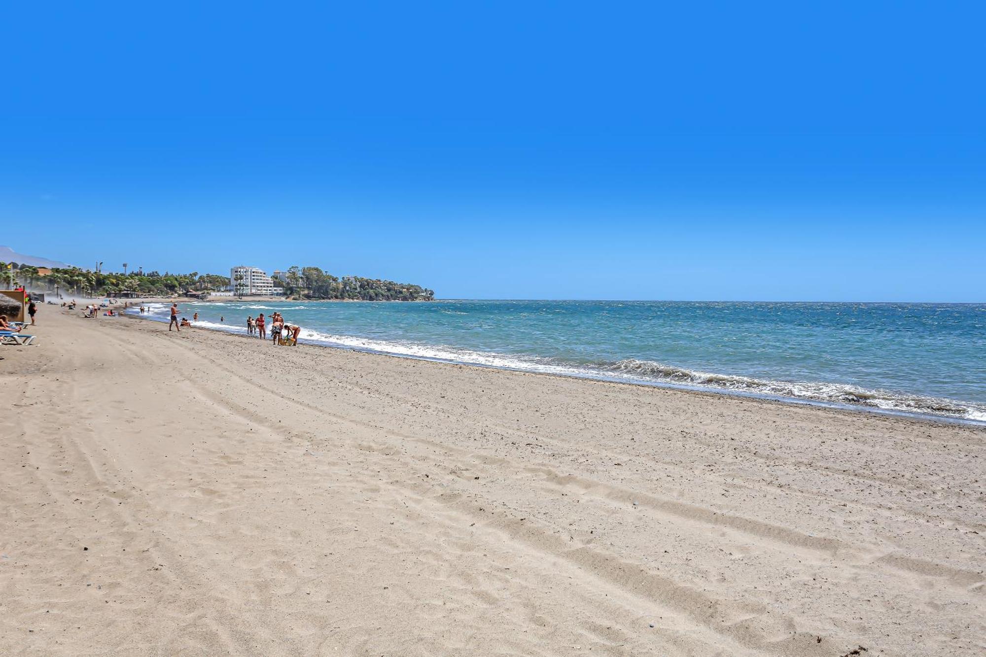 Appartement La Viu à Estepona Extérieur photo