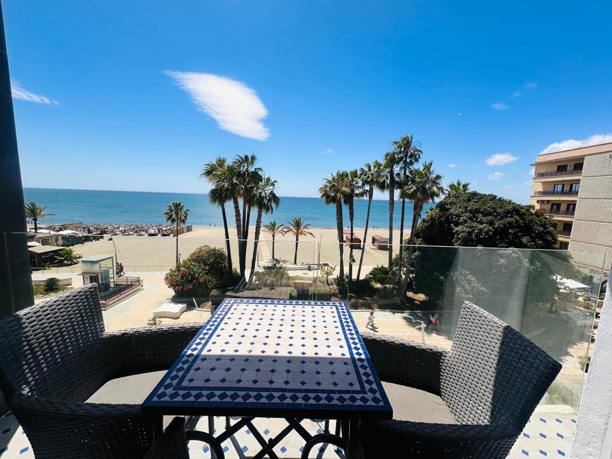 Appartement La Viu à Estepona Extérieur photo